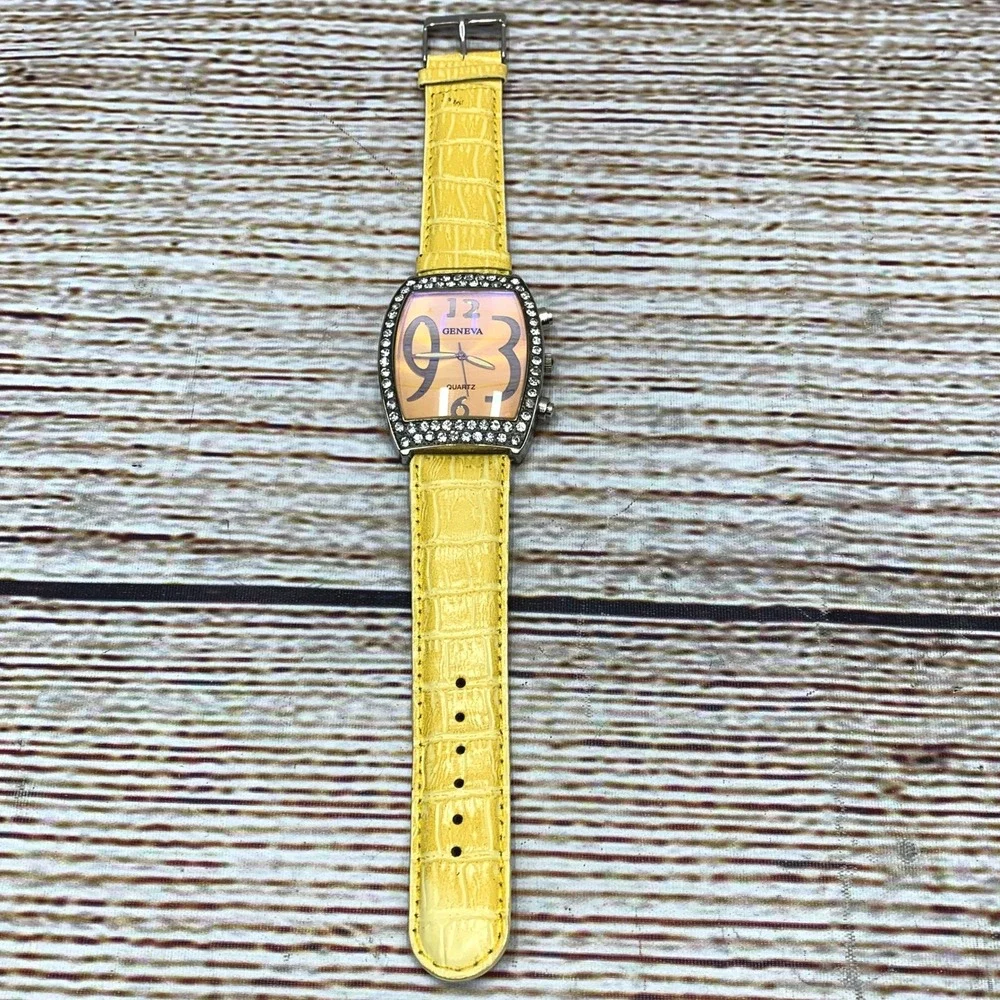 Geneva Women's Rhinestone‎ Bezel Yellow Band Quartz Wristwatch Analog 3251